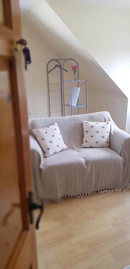 The Madden Guest House Gilford ภายนอก รูปภาพ