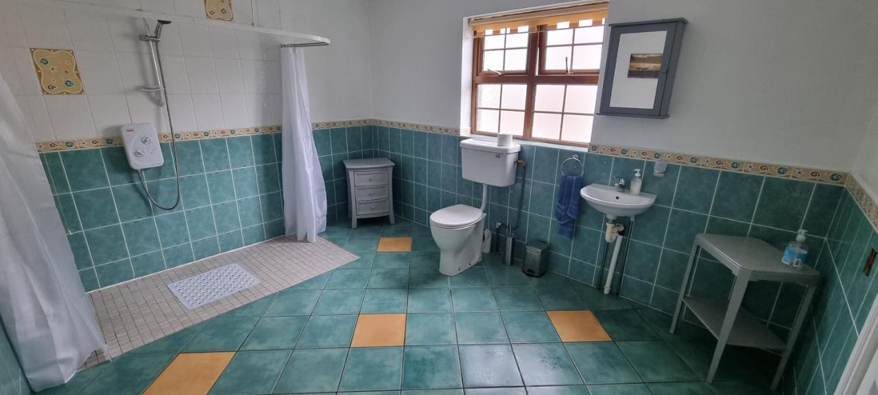 The Madden Guest House Gilford ภายนอก รูปภาพ
